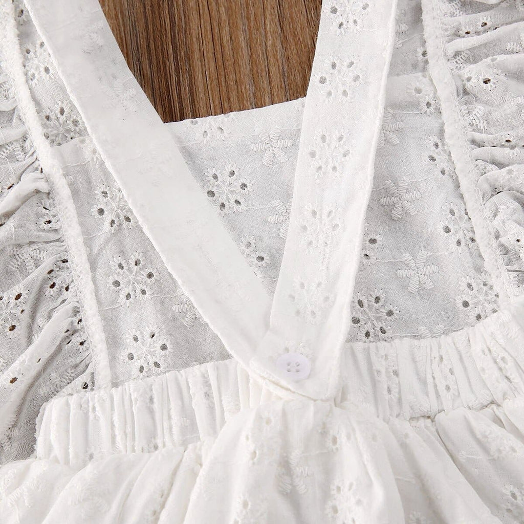 macaquinho vestido de lese branco confortável