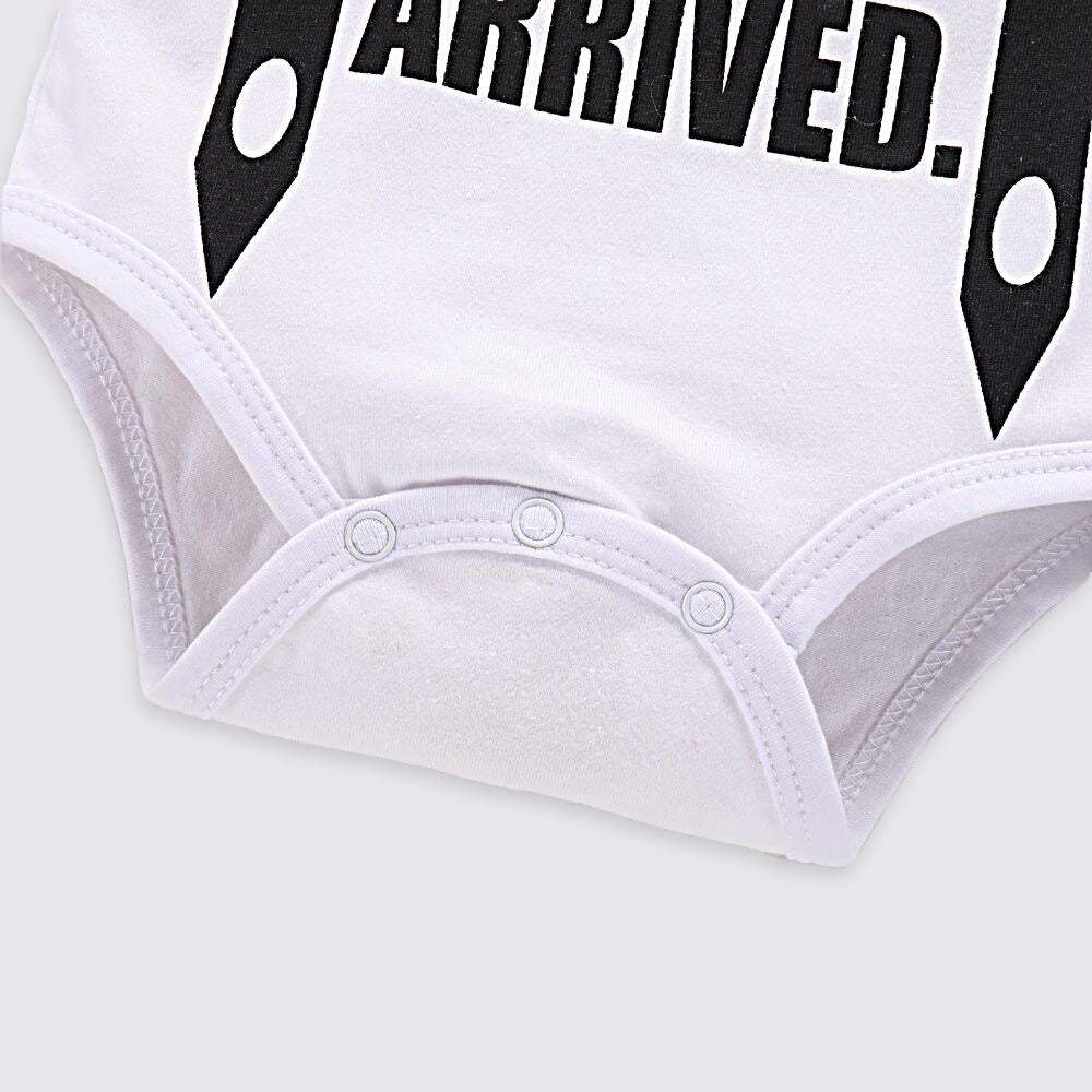 Conjunto Body Manga Longa + Calça + Gorro Bebê Menino Bigodinho "Garotas Cheguei!" | 0- 24 Meses-bebê menino,body,body de manga,conjunto bebê,Conjunto Bebê Body de Manga,conjunto bebê menino,conjunto body calça,conjunto de calça bebê menino,kit body,roupa menino bebê