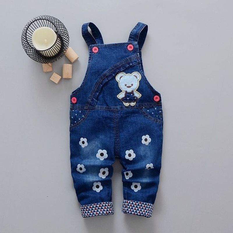 Macacão Jardineira Jeans c/ Detalhes Bebê Menina | 1-4 Anos-bebê menina,bebê menina 0-4 anos,jardineira bebê,jardineira bebê menina,jardineira jeans bebê menina,jeans bebê menina,macacão bebe menina,macacão bebê,Macacão Jeans Bebê menina