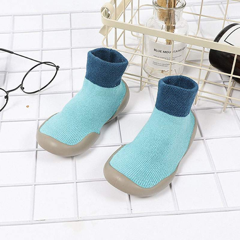 Meia-Tênis Bichinhos Cano Médio para Bebê-meia-sapato para bebê,sapato,sapato bebe menina,sapato bebe menino,sapato bebê menina 6-9 meses,sapato bebê menina 9-12 meses,sapato bebê menino 6-9 meses,sapato bebê menino 9-12 meses,sapato de bebe,sapato menina,sapato menino,tenis